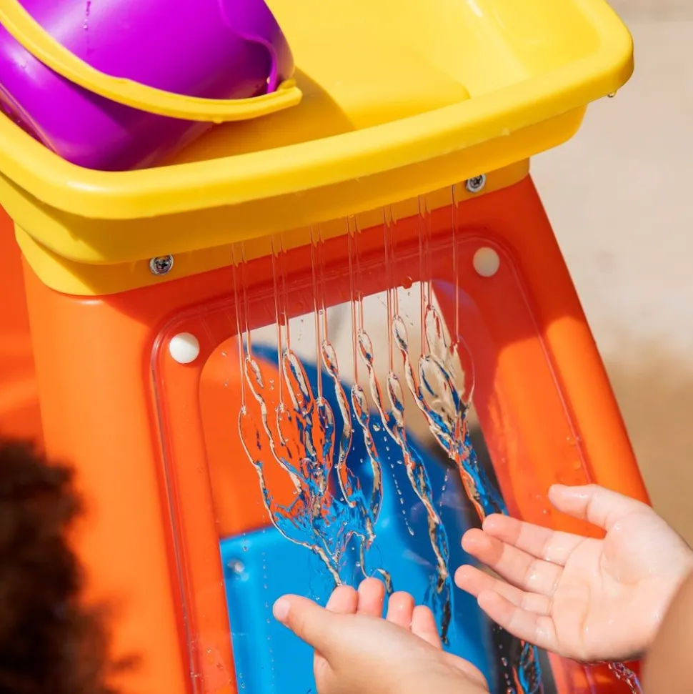 Car Wash Splash Center™ - 13 Piece Water Play Table