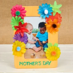 Colorations® Wooden Standing Frames - Set of 12