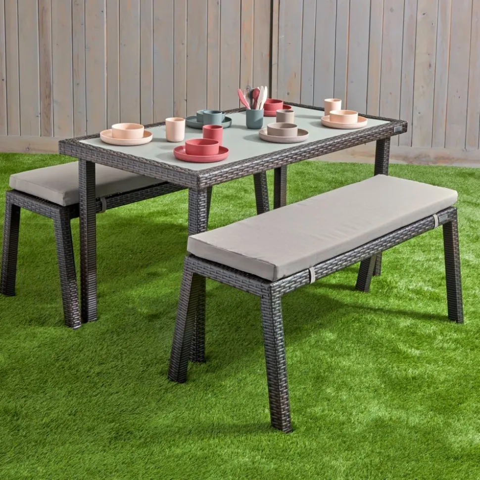 Excellerations® Outdoor Wicker Dining Set 26" (School Age Height)