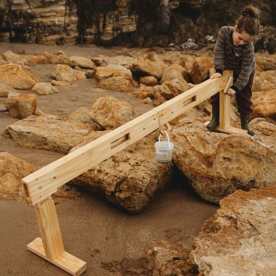 Explore Nook™ Giant Cable Machine