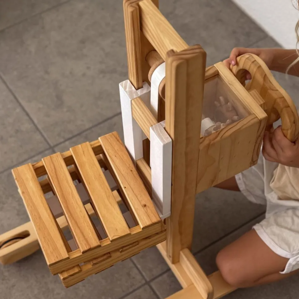 Explore Nook™ Wooden Forklift & Pallets