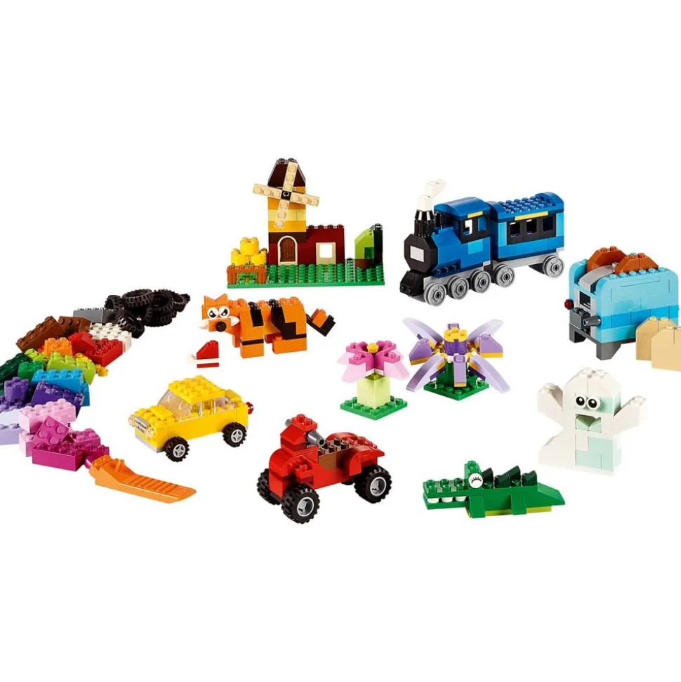 LEGO Medium Creative Brick Box - 484 Piece Set