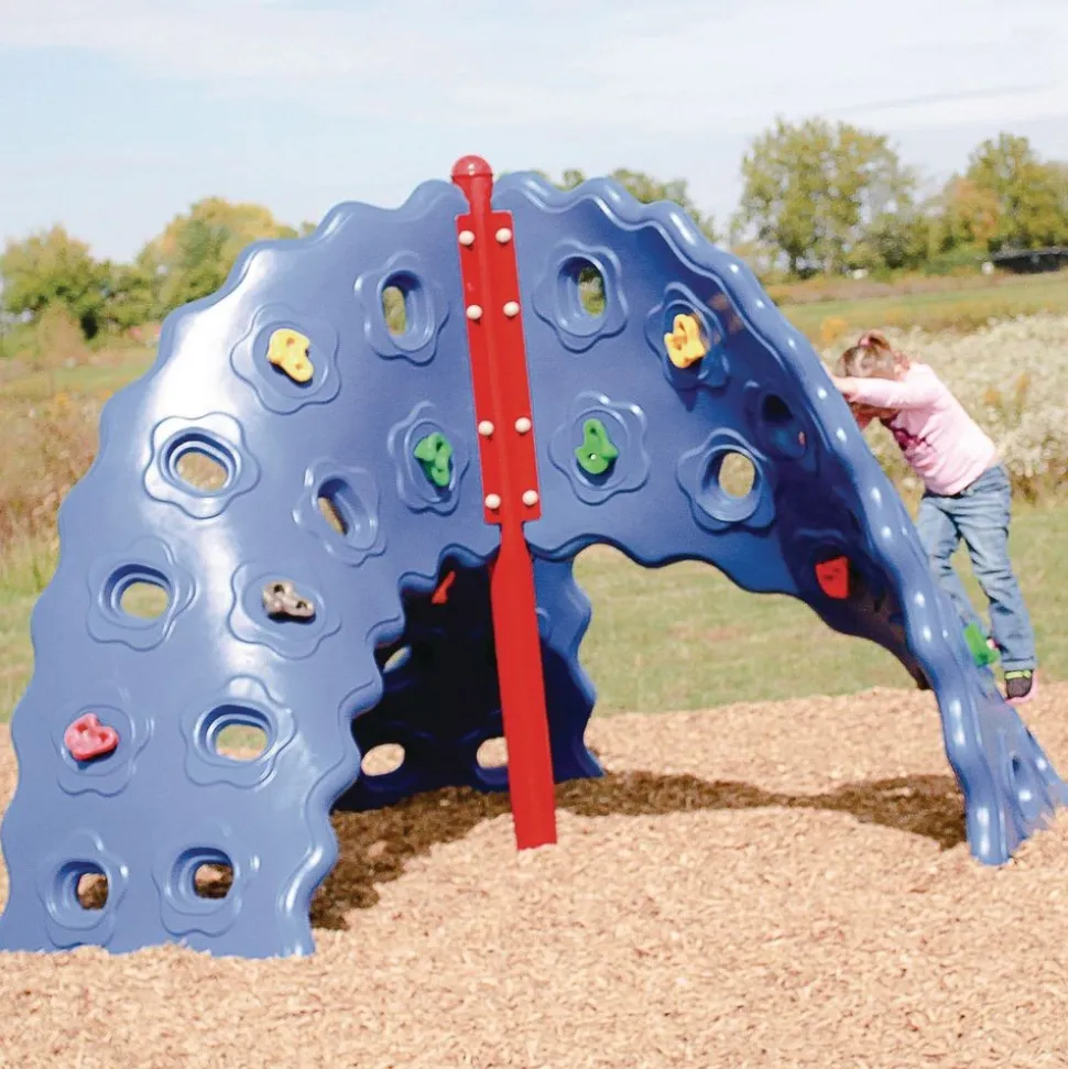3-Panel Cyclone Challenger In-Ground Mount- Primary