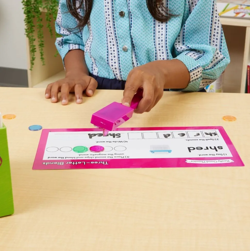 Really Good Phonics™ L- and R-Blends and Three-Letter Blends Kit - Decodable Readers, Flip Chart & Word Segmenting and Blending Kit