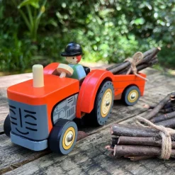Tender Leaf® Farmyard Tractor