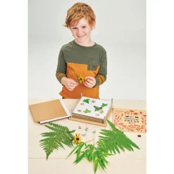 Tender Leaf® My Botanical Press - Flower + Plant Pressing