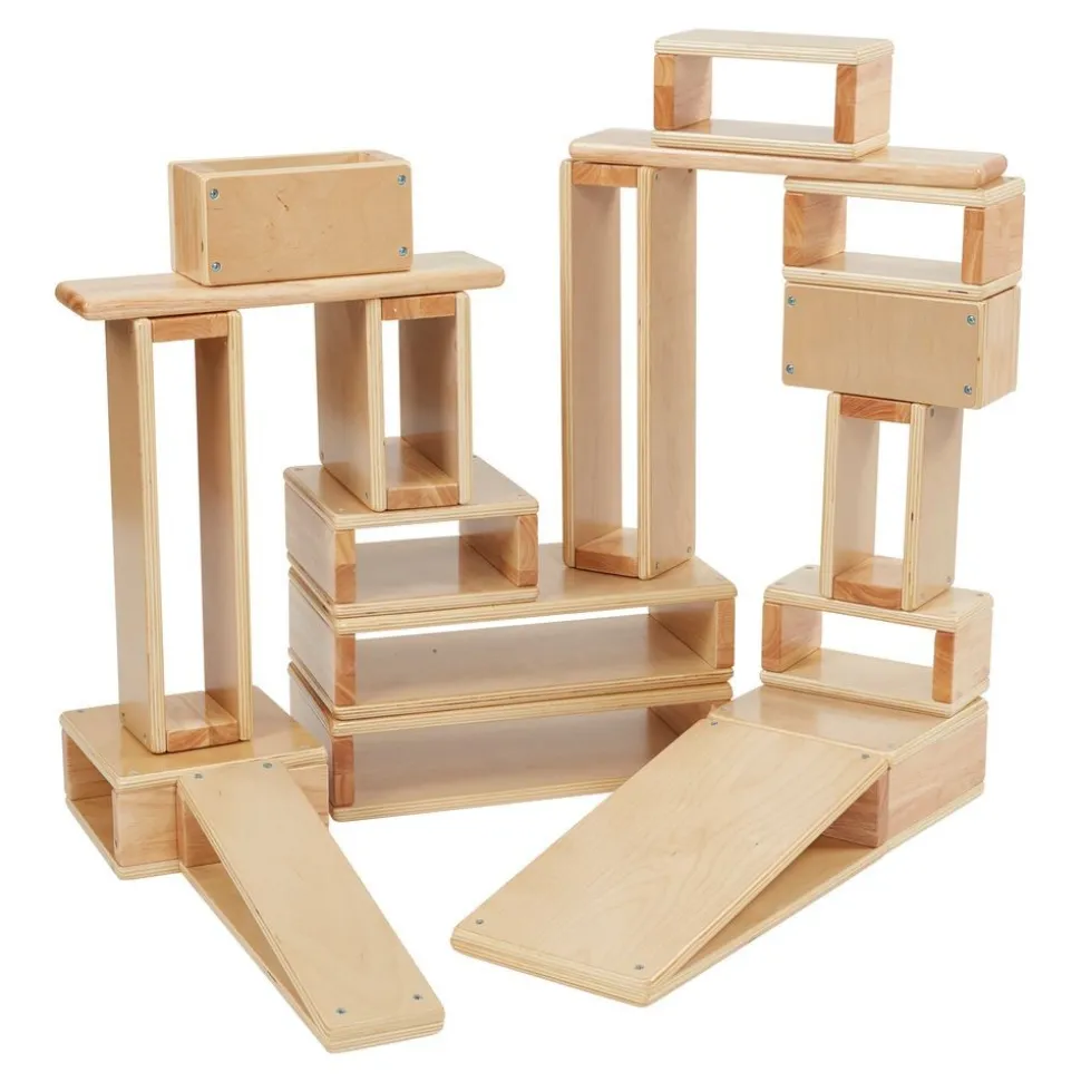 Wooden Hollow Blocks 18-Piece Set - Natural